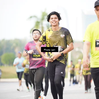 Runner Photo 6254292