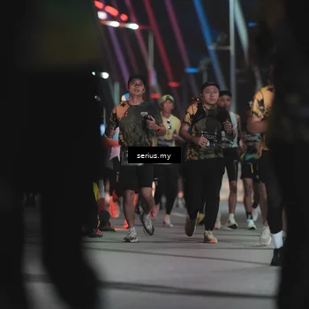 Runner Photo 6254297