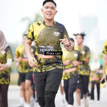 Runner Photo 6254306