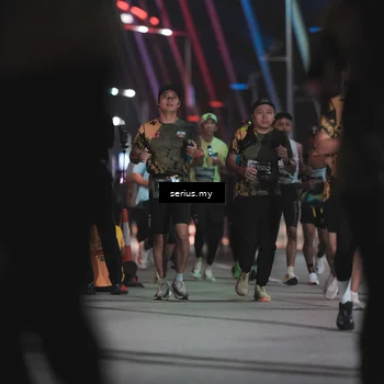Runner Photo 6254310