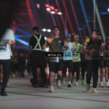 Runner Photo 6254329