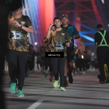 Runner Photo 6254453