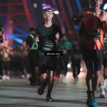 Runner Photo 6254574