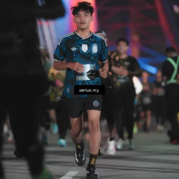 Runner Photo 6254660