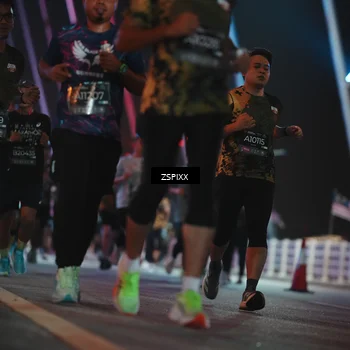 Runner Photo 6254696