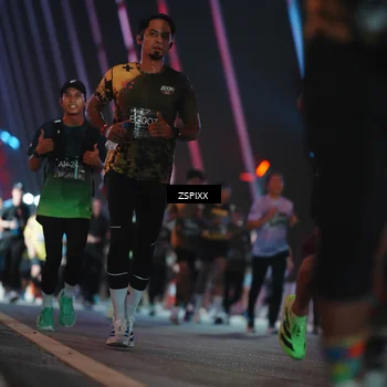 Runner Photo 6254809