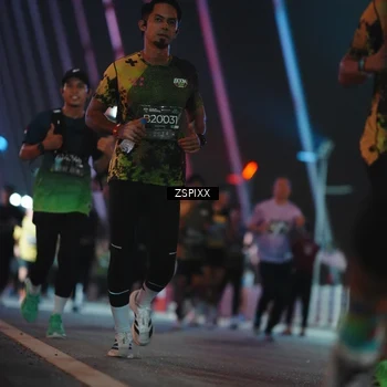 Runner Photo 6254864