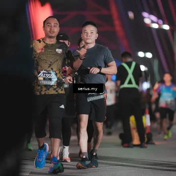 Runner Photo 6254887