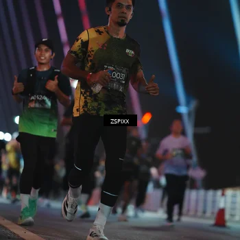 Runner Photo 6254916