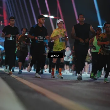 Runner Photo 6255004
