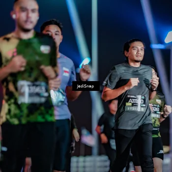 Runner Photo 6255042