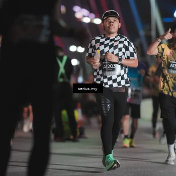 Runner Photo 6255057