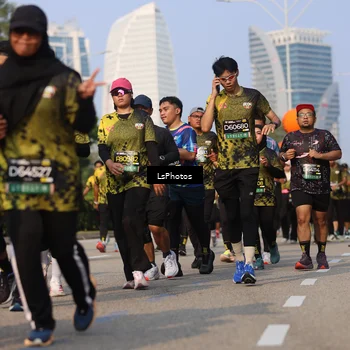 Runner Photo 6255160