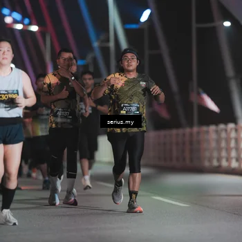 Runner Photo 6255239