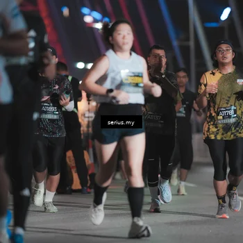 Runner Photo 6255240