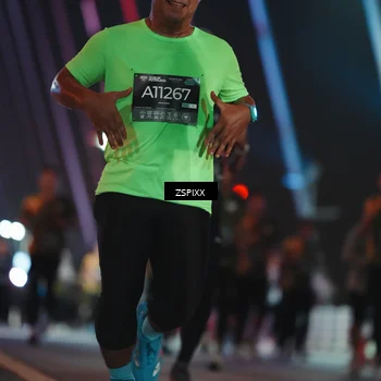 Runner Photo 6255243