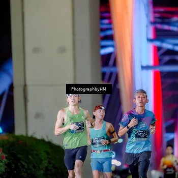 Runner Photo 6255257