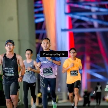 Runner Photo 6255262