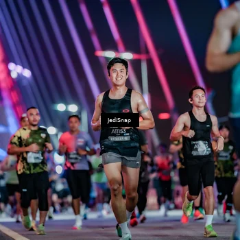 Runner Photo 6255268