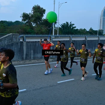 Runner Photo 6255419