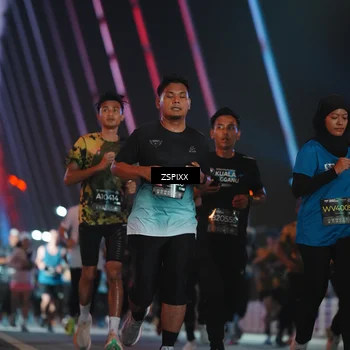 Runner Photo 6255454