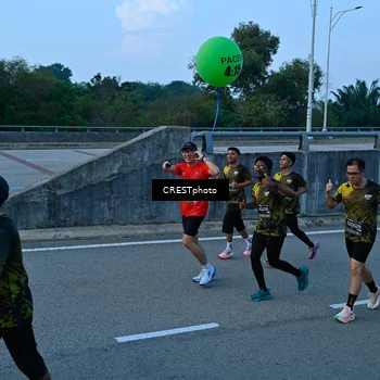 Runner Photo 6255478