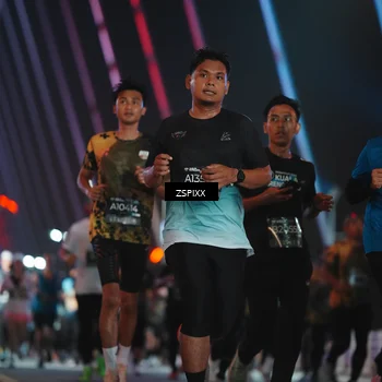 Runner Photo 6255537
