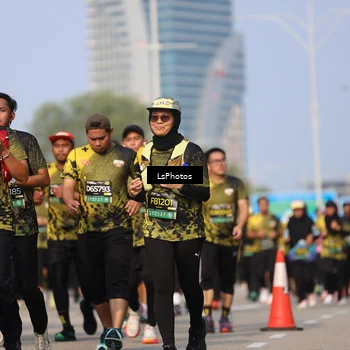 Runner Photo 6255567