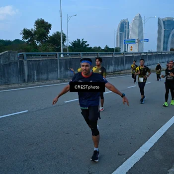 Runner Photo 6255589