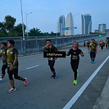 Runner Photo 6255626