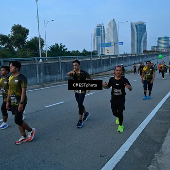 Runner Photo 6255645