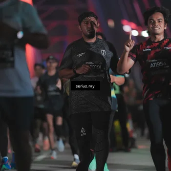 Runner Photo 6255673