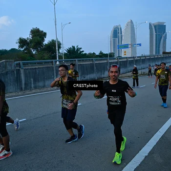 Runner Photo 6255678