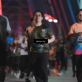 Runner Photo 6255772