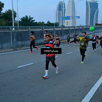 Runner Photo 6255787