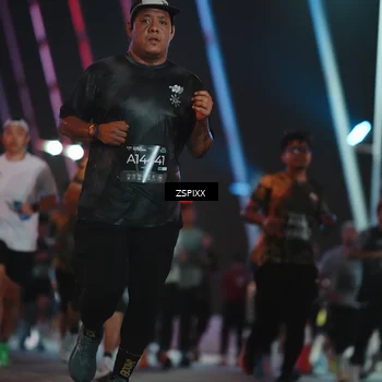 Runner Photo 6255811