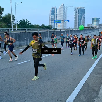 Runner Photo 6255855