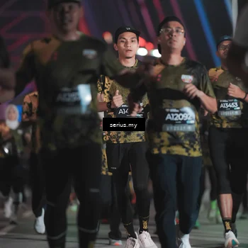 Runner Photo 6255859