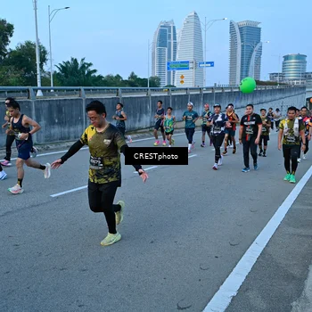 Runner Photo 6255863
