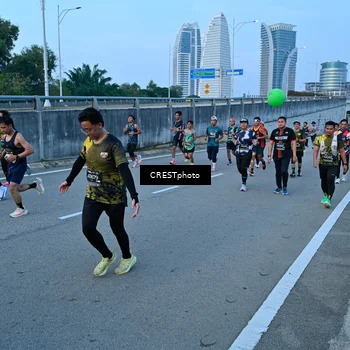 Runner Photo 6255874