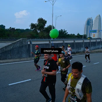 Runner Photo 6255939