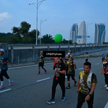 Runner Photo 6255940