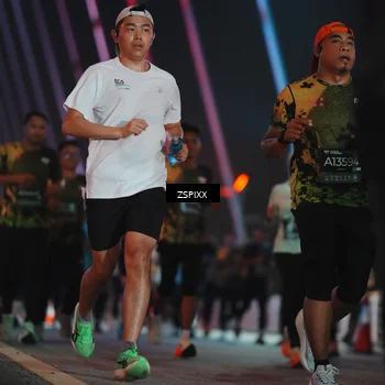 Runner Photo 6255947