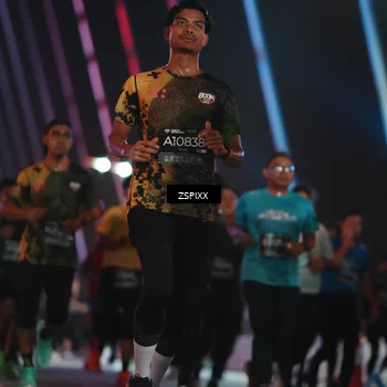 Runner Photo 6256063