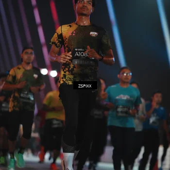 Runner Photo 6256067