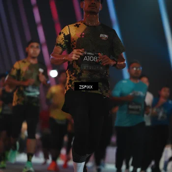 Runner Photo 6256084