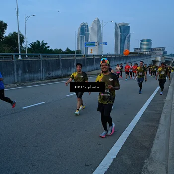 Runner Photo 6256117