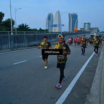 Runner Photo 6256138