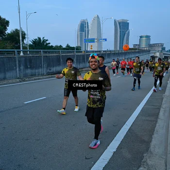 Runner Photo 6256169