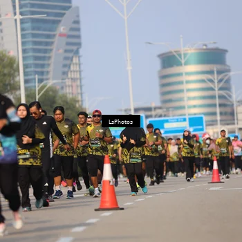 Runner Photo 6256173